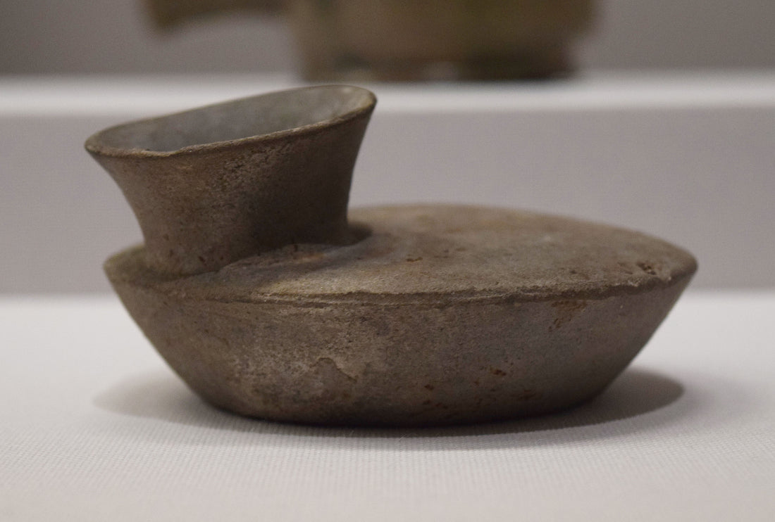 Japanese Inkstone Carving: History, Materials, and Traditional Craft Explained
