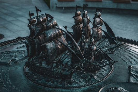 The Complete Guide to Naval Wargaming with Model Ships: History, Scales, and Techniques