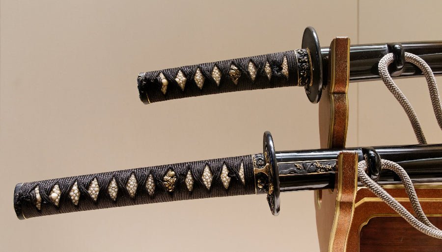 National Treasure Swords of Japan Ancient Chokuto Tsurugi Yamato Tradition