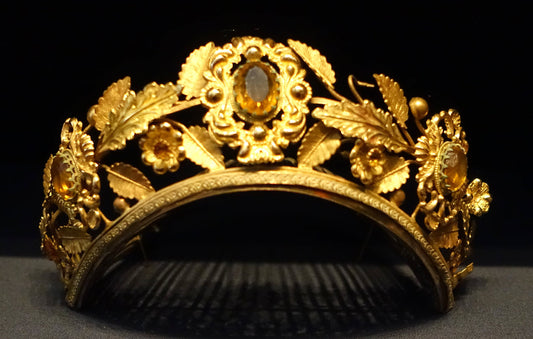 tiara history, origin of tiaras, ancient royal headpieces, Persian tiaras, Greek diadems, Roman wreaths, crown jewelry, antique tiaras, historical tiaras, royal tiara, neoclassical tiaras, vintage diadems, European tiaras, bridal crowns, queen tiara
