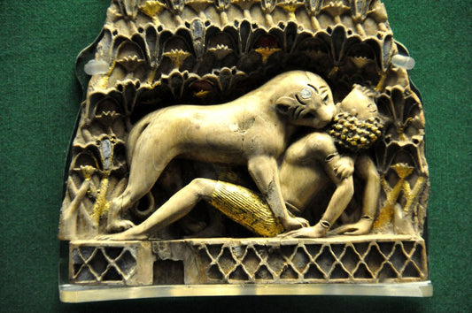 Ancient Phoenician Art: Forgotten History of Mediterranean Ivory, Metalwork, and Glass