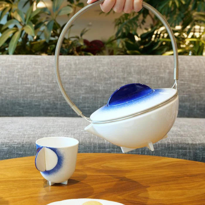 Japanese porcelain teapot, Imari Arita ware teapot, Studio Wieki Somers teapot, modern Japanese teapot, porcelain teapot with handle, designer Japanese teapot, cobalt blue teapot, lapis lazuli porcelain teapot, Japanese tea ceremony teapot, Imari porcelain tea set, Saga Prefecture porcelain, Japanese pottery collaboration, contemporary Japanese teaware, handmade porcelain teapot, luxury Japanese teapot.