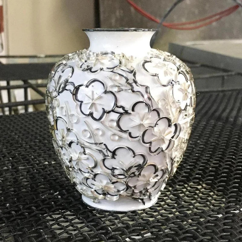 Owari cloisonne vase, Japanese cloisonne art, ume-zume plum blossom vase, Kato Shippo Seisakusyo vase, Japanese enamelware, wired cloisonne vase, Japanese decorative vase, black cloisonne vase, yellow cloisonne vase, Japanese handcrafted vase, plum blossom symbolism Japan, small Japanese art vase, cloisonne collector’s item, Aichi Prefecture artisan vase, traditional Japanese enamel vase