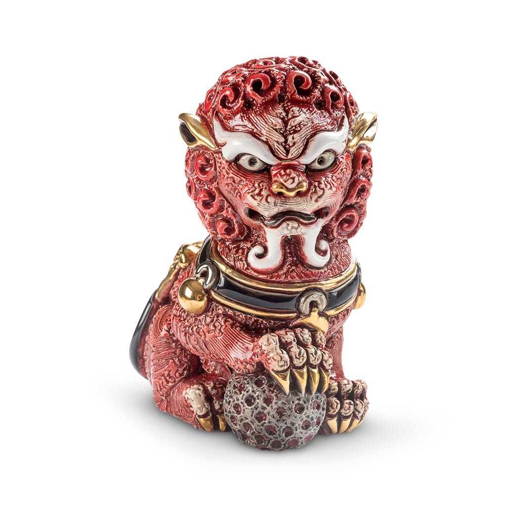 Pair of ceramic Foo Lions hand-carved, soft earthy tones. Detailed mane and poised stances, Chinese feng shui. Lion set for home, office, entryway décor. Hand‑Carved Foo Dog Statue. Lion Figurine. Foo Lion Sculptures. Lion Table Décor