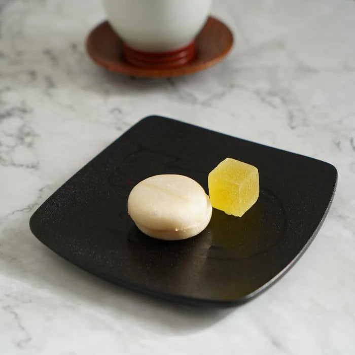 Japanese lacquerware plates, Tsugaru Nuri small dishes, Yasuharu Masukawa lacquer plates, Japanese cat dish set, traditional Japanese tableware, Aomori lacquerware, Japanese cat plates gift, handmade wooden lacquer plates, Japanese serving plates, cat design Japanese dishware, collectible Japanese plates, small Japanese pastry plates, artisan lacquer dishes, decorative Japanese cat plates