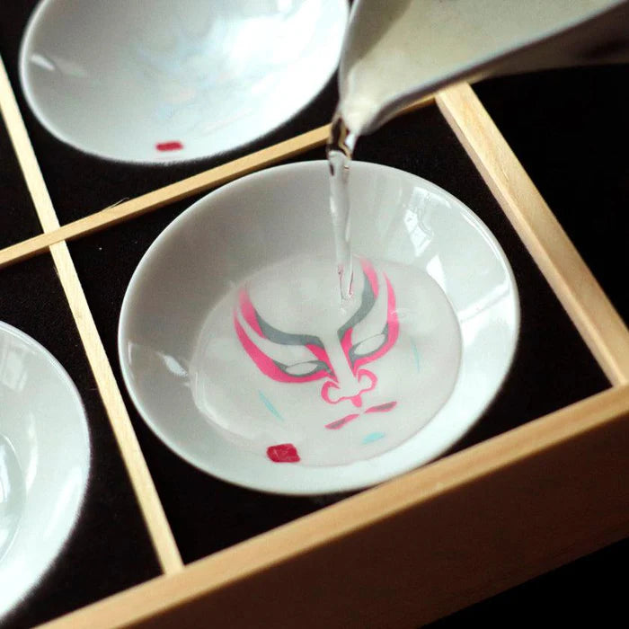 Mino ware color changing cups, Japanese ceramic cup set, Marumo Takagi cups, Shun Japan porcelain, color changing Japanese pottery, four seasons Japanese cups, Mt. Fuji design cup, Kabuki design Japanese ware, cherry blossom ceramic set, handmade Japanese ceramic gift, Gifu prefecture pottery, collectible Japanese ceramic cups, Japanese souvenir cup set, traditional Japanese giftware