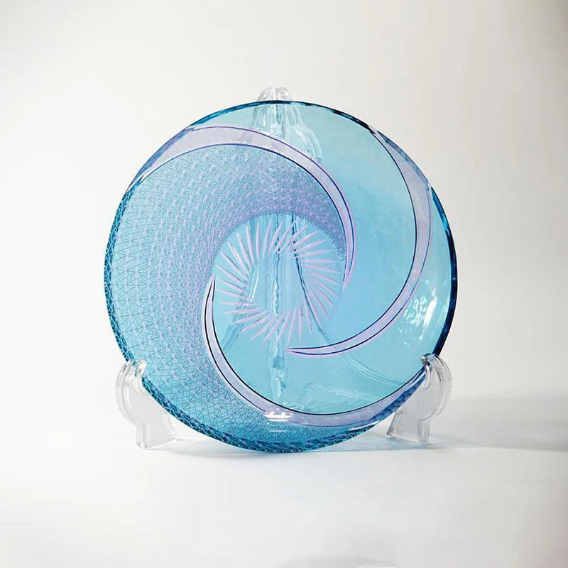 Nagare Kiku plate, Rinzen Kiriko, Japanese glass plate, hand-polished glassware, Tokyo glass artisan, soda glass plate Japan, chrysanthemum motif plate, Asanoha pattern glass, luxury Japanese tableware, collectible Kiriko plate, Japanese serving plate, traditional cut glass Japan, handmade Japanese gift, Kiriko art plate, symbolic Japanese tableware, decorative glass plate Japan