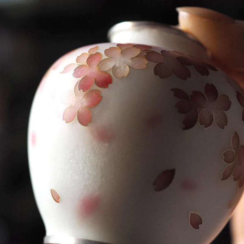 Owari cloisonné vase, Japanese cloisonné vase, Kato Shippo Seisakusyo, sakura pattern vase, cherry blossom vase Japan, handmade cloisonné art, miniature cloisonné vase, traditional Japanese enamelware, shippo yaki vase, Japanese artisan vase, small decorative vase, enamel copper vase, cherry blossom home décor, collectible Japanese vase, Japanese cultural gift