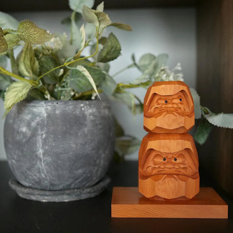 Ichii Itto Bori Daruma, Hiroshi Washizuka wood carving, Japanese yew wood Daruma, Hida region traditional carving, stacked Daruma figurine, Japanese hand-carved ornament, yew wood sculpture Japan, traditional Japanese wooden Daruma, Japanese perseverance symbol, wooden Daruma doll gift, handmade wood carving from Japan, Gifu Prefecture crafts, Japanese artisan wooden figurine, Hida Ichii Itto Bori carving