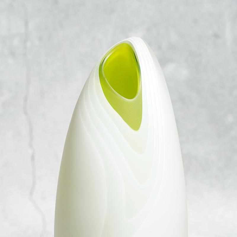 MAYU blown glass vase, Japanese handmade glass vase, Glass Studio Izumo, cocoon-shaped glass vase, Japanese art glass, Izumo glass vase, modern minimalist glass vase, colored blown glass Japan, blue glass vase Japan, green glass vase Japan, brown glass vase Japan, Japanese floral vase, handcrafted glass home décor, unique Japanese glass gift, artisan glass vase