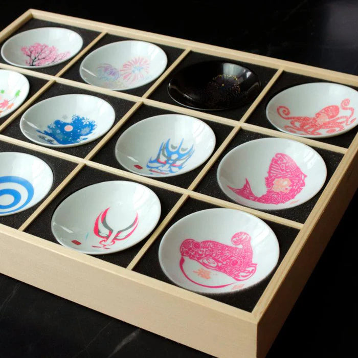 Mino ware color changing cups, Japanese ceramic cup set, Marumo Takagi cups, Shun Japan porcelain, color changing Japanese pottery, four seasons Japanese cups, Mt. Fuji design cup, Kabuki design Japanese ware, cherry blossom ceramic set, handmade Japanese ceramic gift, Gifu prefecture pottery, collectible Japanese ceramic cups, Japanese souvenir cup set, traditional Japanese giftware