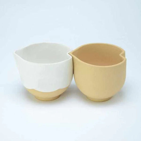 Kyoto Kiyomizu ware bowls, Japanese beak bowl set, Tenmoku glaze pottery, Kyoto handmade pottery, traditional Japanese ceramic bowls, gold rim pottery bowls, Oil Drop Tenmoku glaze, Japanese tea bowl set, artisan pottery from Kyoto, Japanese ceramic pour bowls, handcrafted pottery Japan, collectible Japanese ceramics, Kyoto ceramic gift set, pottery beak bowls Japan, Kiyomizu-yaki Kyoto bowls