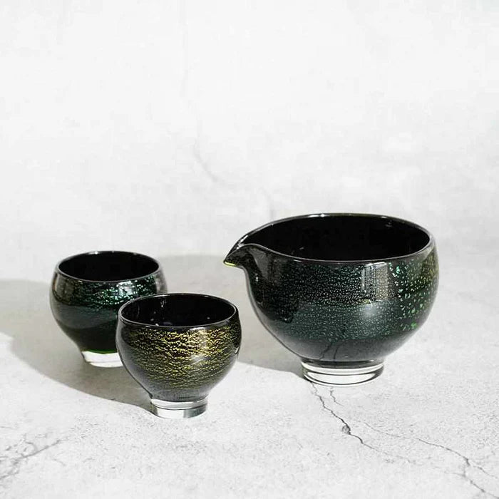 Sai glass set, Japanese blown glass, Glass Studio Izumo, handmade glass cups, Japanese glassware set, Izumo glass craft, silver foil glass, Sai red glass, Sai green glass, Sai blue glass, artisan glass Japan, Japanese design glassware, modern Japanese tableware, handmade Japanese gift set, collectible glass Japan