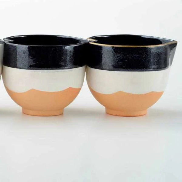 Kyoto Kiyomizu ware bowls, Japanese beak bowl set, Tenmoku glaze pottery, Kyoto handmade pottery, traditional Japanese ceramic bowls, gold rim pottery bowls, Oil Drop Tenmoku glaze, Japanese tea bowl set, artisan pottery from Kyoto, Japanese ceramic pour bowls, handcrafted pottery Japan, collectible Japanese ceramics, Kyoto ceramic gift set, pottery beak bowls Japan, Kiyomizu-yaki Kyoto bowls