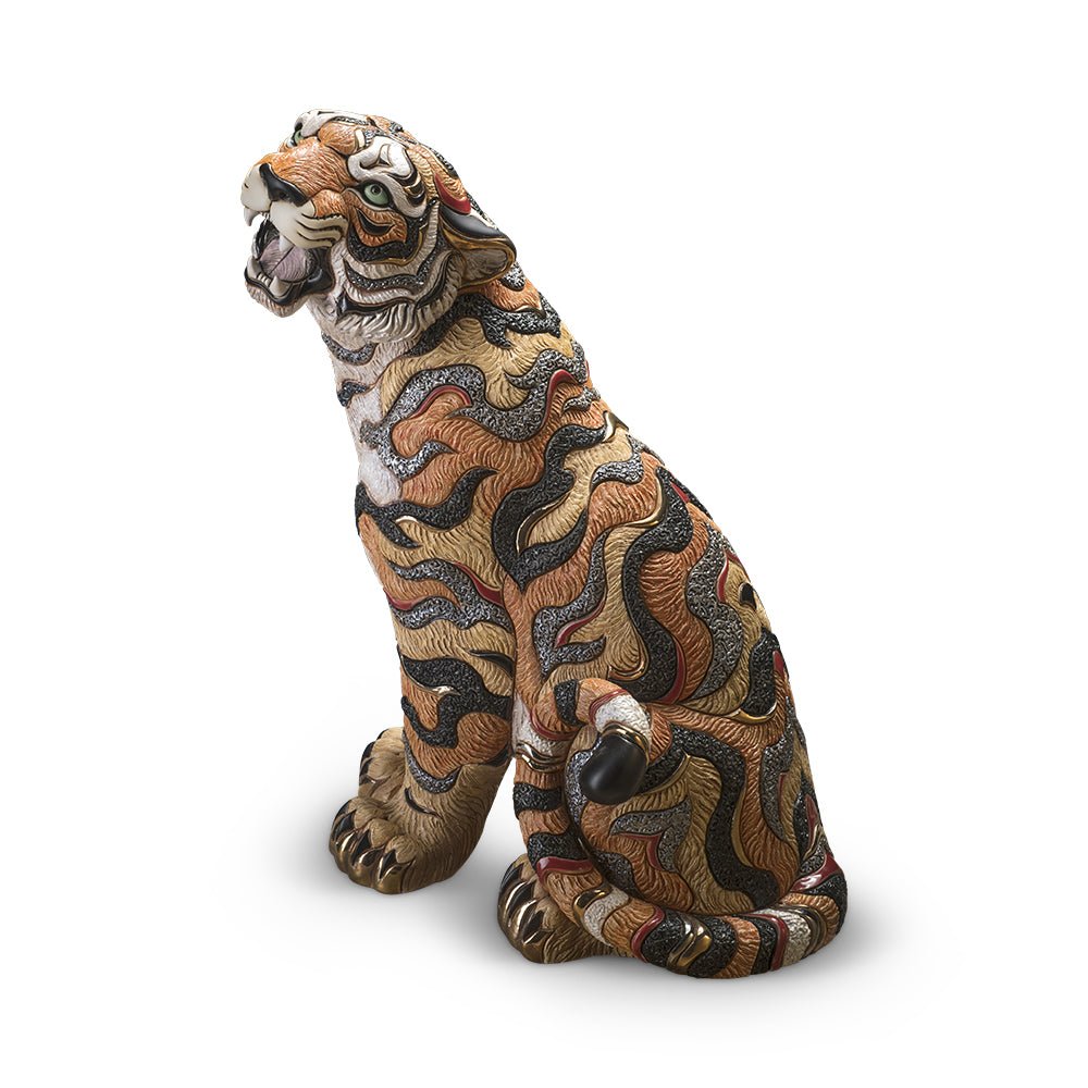 Artisan ceramic decor from South America, combining regional craftsmanship with global appeal. Large tabletop sculpture, perfect for living rooms, studies, or executive offices. Limited-edition collectable—each piece numbered with artist’s certificate. Luxury animal figurine, featuring metallic accents—gold, platinum, and deep-toned glaze. Naturalistic home accent, reflecting wildlife motifs and sculptural elegance.