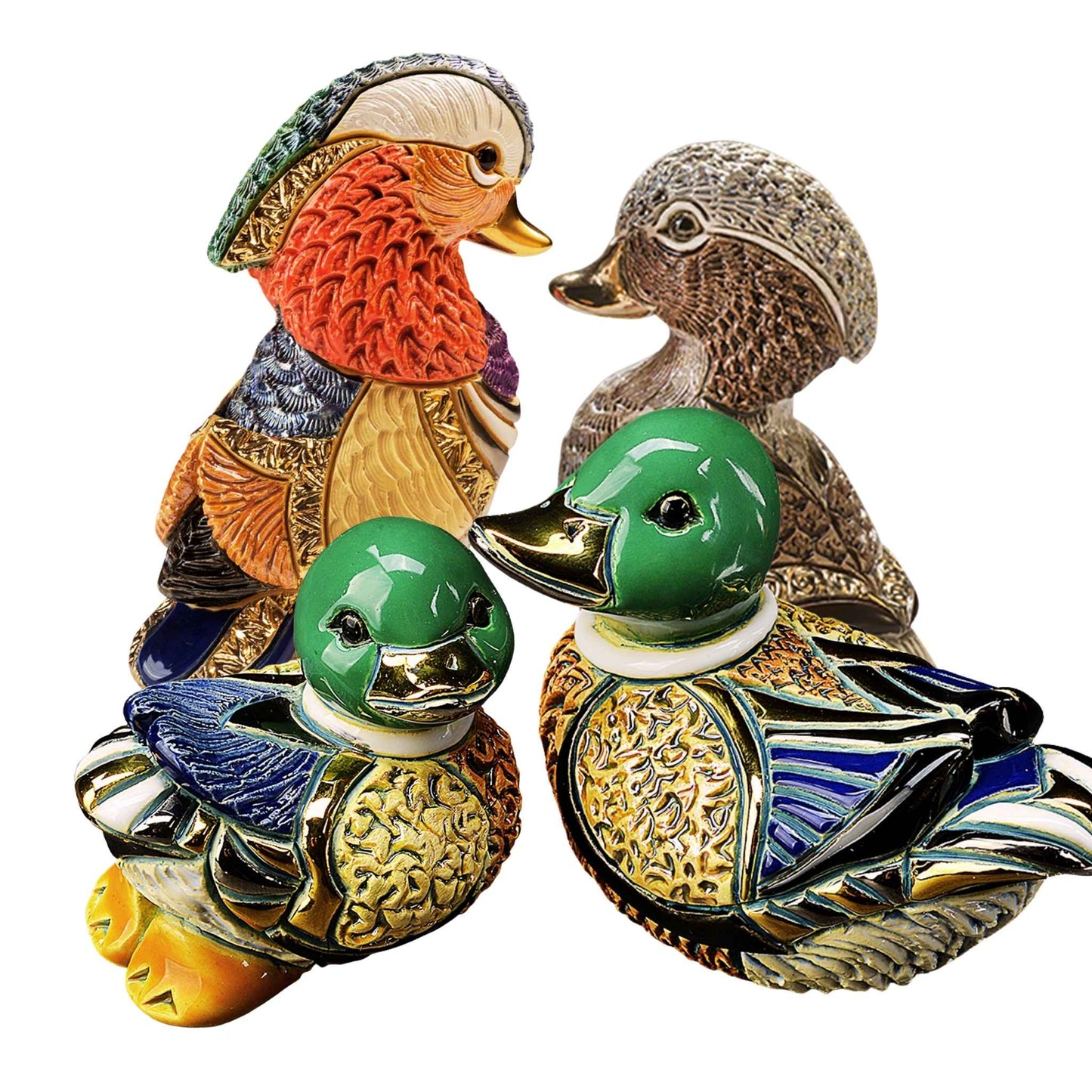 Ceramic duck figurine set. Mandarin duck sculpture pair. Mallard duck collectible statues. Handcrafted duck couple figurines. Enamel animal figurines Uruguay. Love bird decorative sculpture. Duck home decor bundle. Gift set for bird lovers. Symbolic duck statues handmade. Artisan waterfowl figurine collection. Gold accented duck ornaments