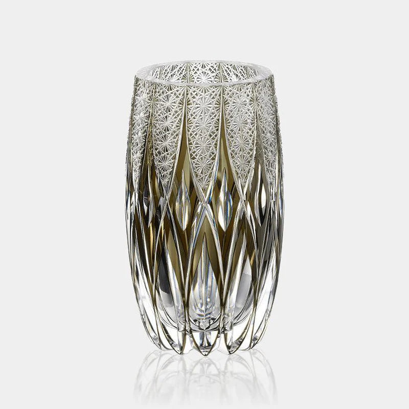 Edo Kiriko Ruru vase, Kagami Crystal vase, Tatsuya Nemoto Edo Kiriko, Japanese cut glass vase, crystal flower vase Japan, luxury Japanese crystalware, kiku tsunagi pattern vase, handmade Japanese glass vase, Edo Kiriko artisan vase, traditional Japanese craftsmanship, collectible Japanese crystal, gold-tinted crystal vase, Kagami Crystal Ruru design, Japanese decorative vase