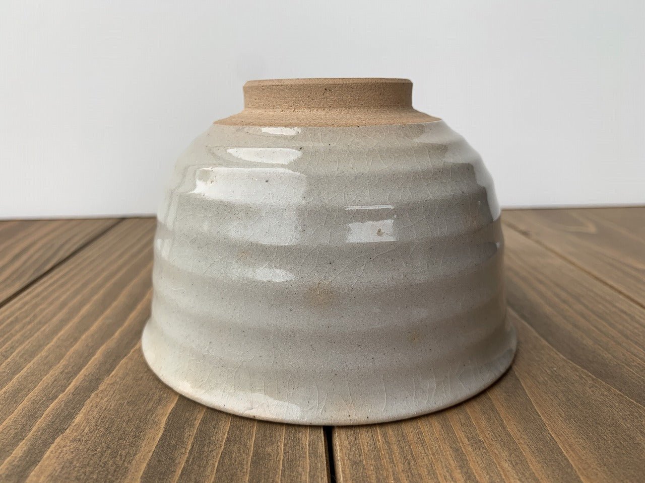 Japanese crafts, kogei art, matcha bowl ceramics, handmade matcha bowl, traditional Japanese pottery, Raku tea bowls, Arita porcelain wares, Imari ceramic art, Kutani porcelain figurine, handcrafted washi paper, washi paper art, bamboo weaving crafts, artisanal bamboo basketry, lacquerware craft, maki-e lacquer art, Edo Kiriko cut glassware, Japanese glass crafts, kintsugi repair pottery, kintsugi bowl restoration, kumihimo braid cords, silk kimono textiles, traditional Japanese textile art, nishijin-ori fa