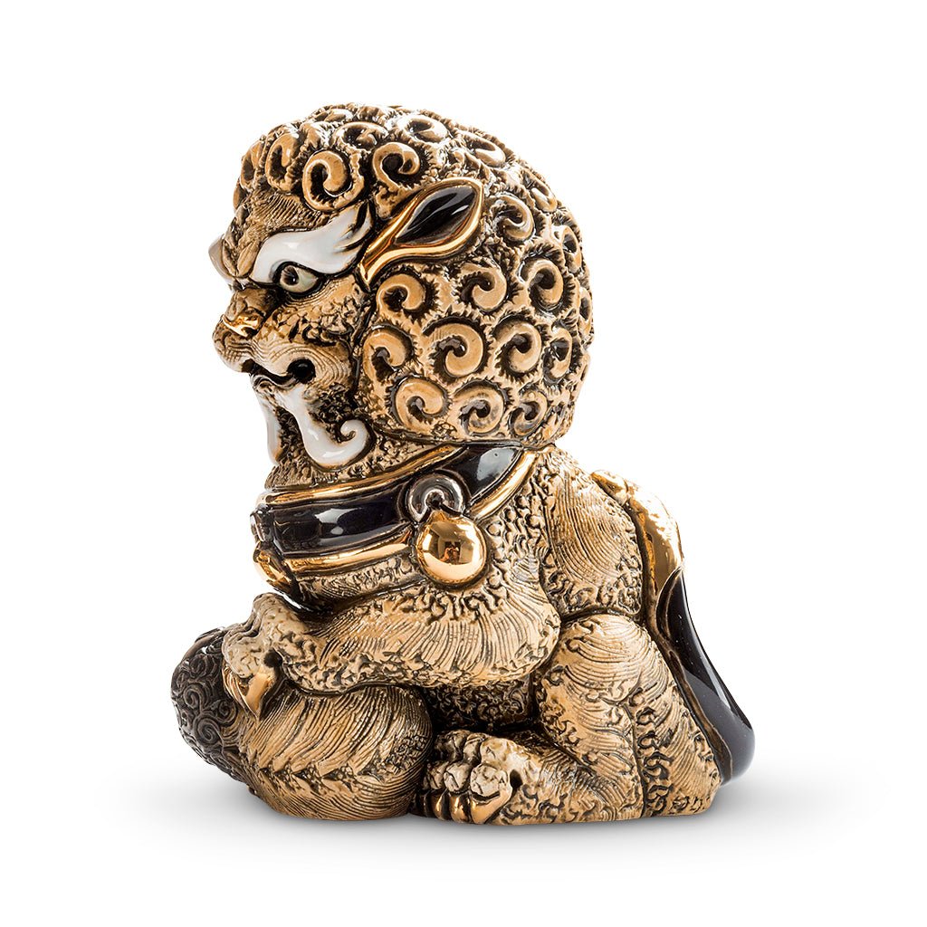 Pair of ceramic Foo Lions hand-carved, soft earthy tones. Detailed mane and poised stances, Chinese feng shui. Lion set for home, office, entryway décor. Hand‑Carved Foo Dog Statue. Lion Figurine. Foo Lion Sculptures. Lion Table Décor