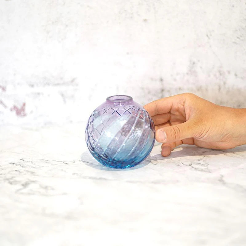 Yoasobi Kiriko vase, Rinzen Japanese glass, hand-cut glass vase Japan, purple blue gradient vase, round Kiriko vase, natural soda glass vase, Japanese artisan vase, traditional Kiriko craftsmanship, Tokyo glass vase, small decorative vase Japan, Japanese spherical vase, hand-polished Kiriko glass, collectible Japanese glass art, Edo-style glass cutting vase