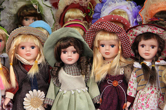 antique china head dolls, china head doll identification, china head doll values, antique doll price guide, porcelain doll value, German porcelain dolls, Victorian dolls, parian dolls, bisque dolls, doll maker marks, Kestner dolls, Hertwig dolls