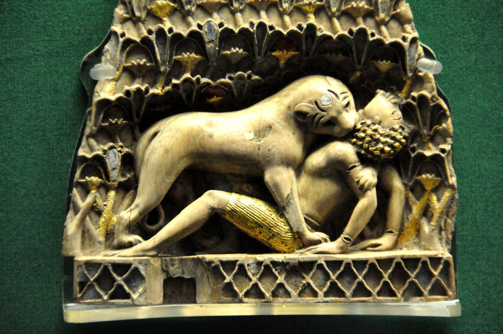 Ancient Phoenician Art: Forgotten History of Mediterranean Ivory, Metalwork, and Glass