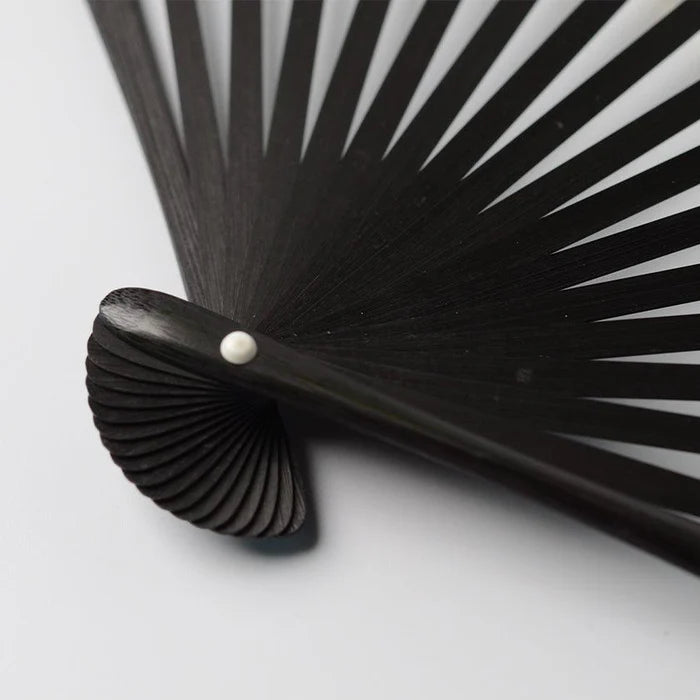 Japanese folding fan, Edo hand fan, karakami fan, washi paper fan, Japanese paper folding fan, gold leaf fan, silver leaf fan, Japanese moon fan, traditional Japanese fan, handmade Japanese fan, KEIBIFUGETSU fan, Unkindo Fukatsu fan, Kyoto folding fan, Japanese cultural gifts, collectible Japanese fan