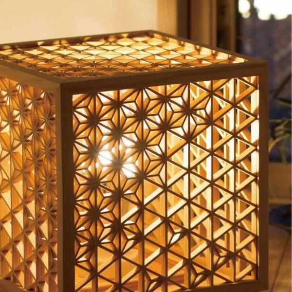 Kumiko lantern, Japanese wooden lantern, Asanoha hemp leaf lamp, Kumiko joinery light, Akita cedar lantern, Japanese cube lamp, handcrafted Japanese lamp, Hyakunen Monogatari project lantern, Ominato Bunkichi Shoten lighting, traditional Japanese Kumiko lamp, Mitsukude Kumiko lantern, Japanese wood and light design, artisan Kumiko lighting, Niigata handmade lamp, Japanese lattice lamp, housewarming Japanese lantern, symbolic hemp leaf lamp