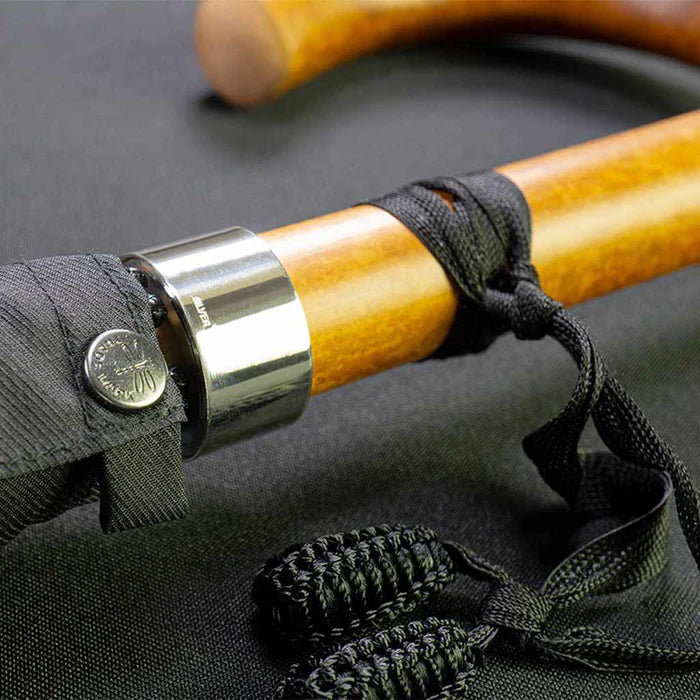 Japanese silk umbrella, luxury men’s umbrella, Maehara Koei Shoten umbrella, Tokyo handmade umbrella, Japanese gentleman umbrella, traditional Western umbrella Japan, silk canopy umbrella, handcrafted Japanese umbrella, luxury rain umbrella, artisan umbrella Japan, Malacca wood umbrella, buffalo horn umbrella tip, Yakifu oak umbrella, Imperial Household Agency umbrella, high-end men’s umbrella, Tokyo umbrella craftsmanship