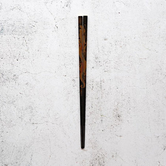 Wajima lacquer chopsticks, Japanese maki-e chopsticks, Hashimoto Kousaku Shikki, dragon chopsticks, phoenix chopsticks, luxury Japanese chopsticks, handmade lacquer chopsticks, traditional Japanese chopsticks, Wajima-nuri chopsticks, Ishikawa lacquerware, Noto cypress chopsticks, Japanese gift chopsticks, gold maki-e chopsticks, paulownia box chopsticks, collectible Japanese chopsticks
