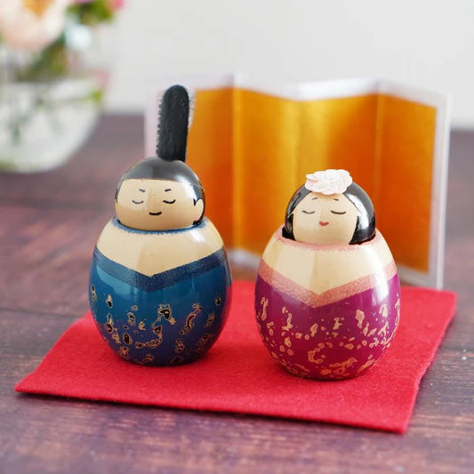 Japanese Hina dolls, Mini Hina decoration, Hinamatsuri doll set, Yasuharu Masukawa lacquer dolls, Tsugaru Nuri hina dolls, Japanese festival dolls, lacquerware Hina ornaments, handcrafted wooden Hina dolls, traditional Japanese Hina display, Aomori lacquer craft, Emperor and Empress doll set, Japanese seasonal decoration, karanuri lacquer dolls, collectible Japanese dolls