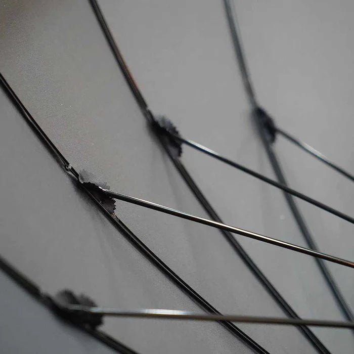 Japanese silk umbrella, luxury men’s umbrella, Maehara Koei Shoten umbrella, Tokyo handmade umbrella, Japanese gentleman umbrella, traditional Western umbrella Japan, silk canopy umbrella, handcrafted Japanese umbrella, luxury rain umbrella, artisan umbrella Japan, Malacca wood umbrella, buffalo horn umbrella tip, Yakifu oak umbrella, Imperial Household Agency umbrella, high-end men’s umbrella, Tokyo umbrella craftsmanship