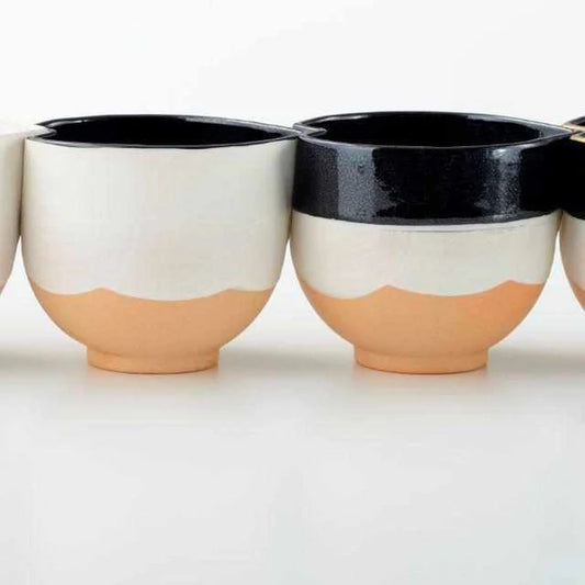 Kyoto Kiyomizu ware bowls, Japanese beak bowl set, Tenmoku glaze pottery, Kyoto handmade pottery, traditional Japanese ceramic bowls, gold rim pottery bowls, Oil Drop Tenmoku glaze, Japanese tea bowl set, artisan pottery from Kyoto, Japanese ceramic pour bowls, handcrafted pottery Japan, collectible Japanese ceramics, Kyoto ceramic gift set, pottery beak bowls Japan, Kiyomizu-yaki Kyoto bowls