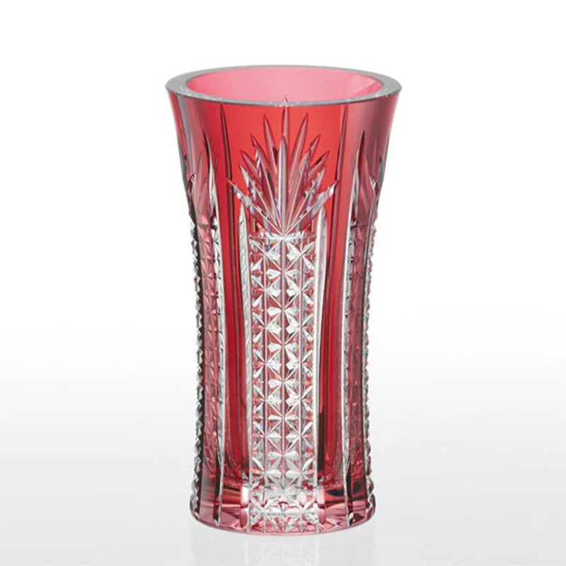 Edo Kiriko vase, Kagami Crystal red vase, Japanese cut glass vase, bamboo leaf pattern vase, hemp leaf crystal vase, handmade Japanese crystal, traditional Japanese vase, luxury Japanese glassware, red crystal flower vase, Japanese cultural gift, Edo cut glass, Kagami Crystal Edo Kiriko, bamboo and hemp leaf vase, collectible Japanese vase, hand-cut crystal vase, symbolic Japanese patterns