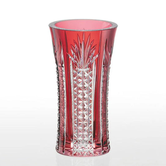 Edo Kiriko vase, Kagami Crystal red vase, Japanese cut glass vase, bamboo leaf pattern vase, hemp leaf crystal vase, handmade Japanese crystal, traditional Japanese vase, luxury Japanese glassware, red crystal flower vase, Japanese cultural gift, Edo cut glass, Kagami Crystal Edo Kiriko, bamboo and hemp leaf vase, collectible Japanese vase, hand-cut crystal vase, symbolic Japanese patterns